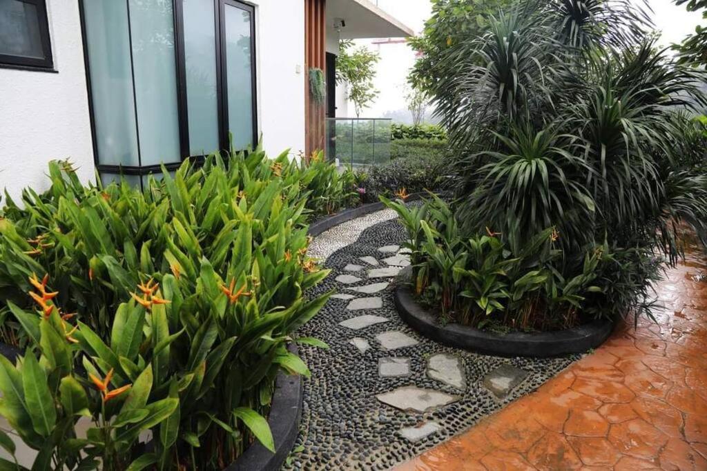 Sweet Cozy Home At Midhills Genting 4-5Pax Гентинг-Хайлендс Экстерьер фото